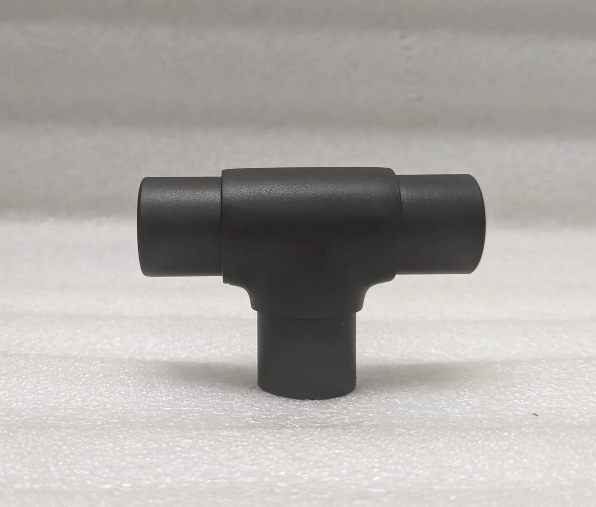 Flush Tee for 1" Tubing FLUSH FITTING,COMPONENTS FOR 1-1/2" OD TUBING MatteBlackPowderCoatedFinish Trade Diversified